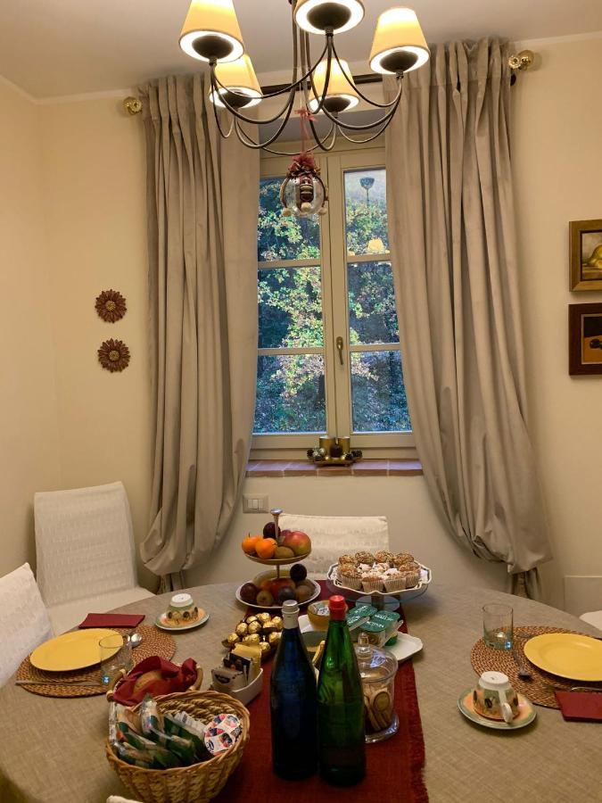 Altra Meta B&B Γκούμπιο Εξωτερικό φωτογραφία