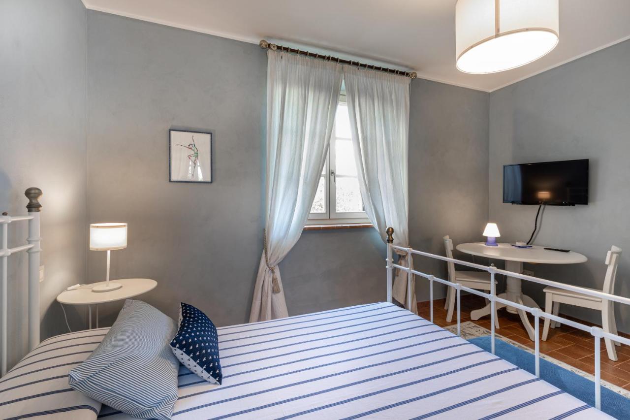 Altra Meta B&B Γκούμπιο Εξωτερικό φωτογραφία