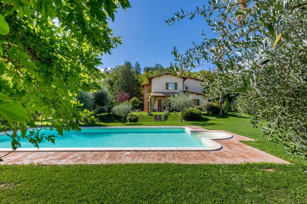 Altra Meta B&B Γκούμπιο Εξωτερικό φωτογραφία